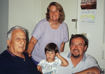 Picture of Edward Goldberg and family